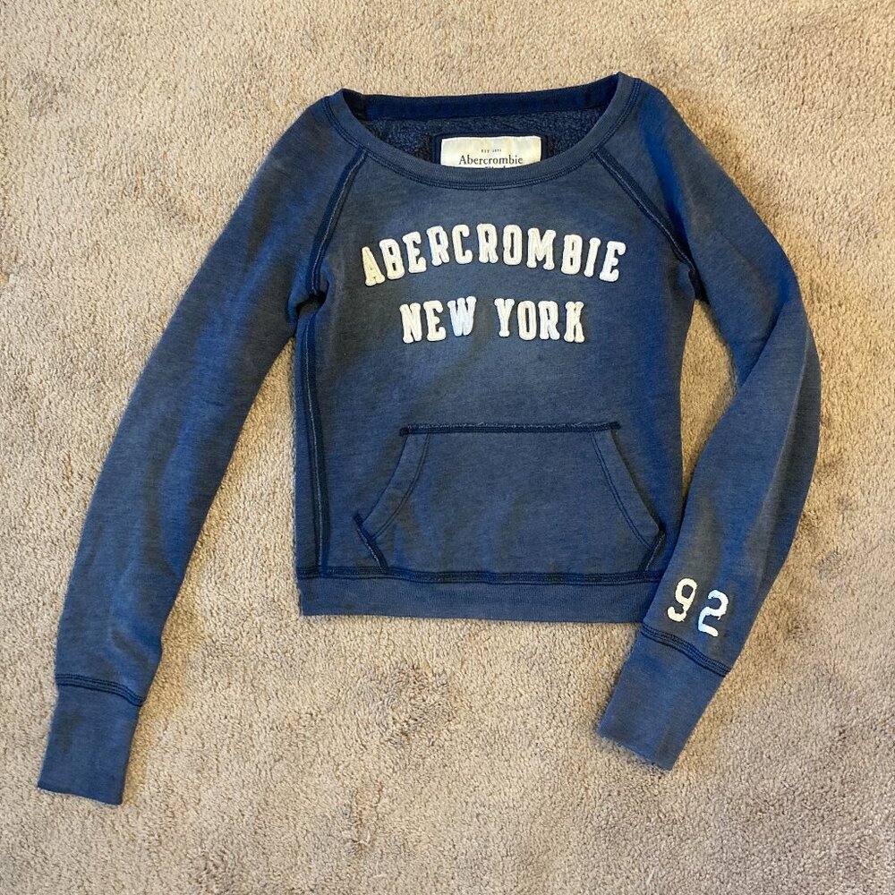 Abercrombie & Fitch blue sweatshirt size XS